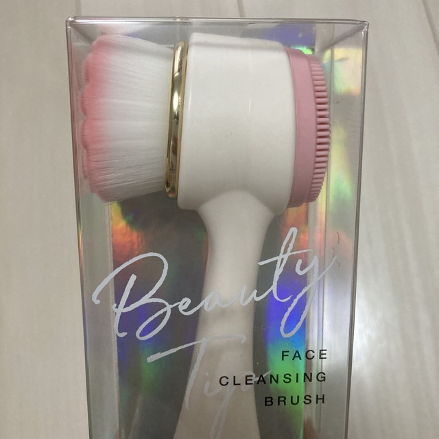 Francfranc(フランフラン)のBEAUTYTIP FACE CLEANSING BRUSH スマホ/家電/カメラの美容/健康(フェイスケア/美顔器)の商品写真