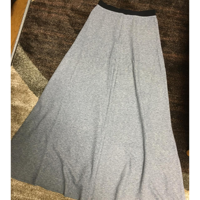 AZUL by moussy(アズールバイマウジー)のアズールバイマウジー 淡いブルー 定価7,000円 マキシスカート レディースのスカート(ロングスカート)の商品写真