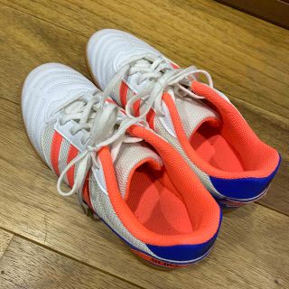 アディダス(adidas)のフットサル 室内用シューズ(シューズ)