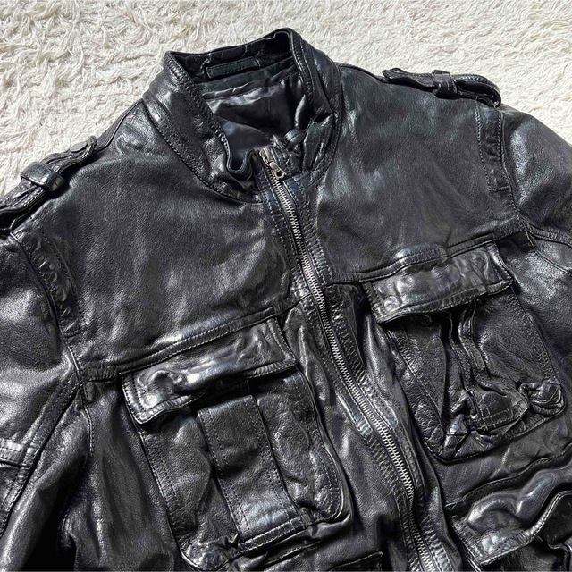 当店一番人気】 NEIL BARRETT L 美品 マルチポケット バッファロー