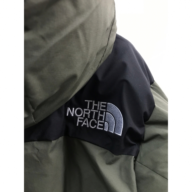 THE NORTH FACE(ザノースフェイス)のザノースフェイス バルトロライトジャケット　カーキ レディースのジャケット/アウター(ダウンジャケット)の商品写真