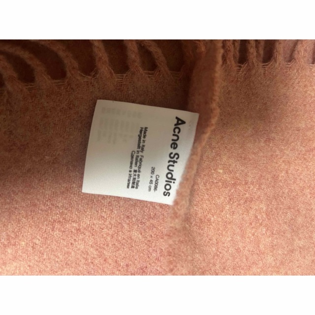 Acne Studios(アクネストゥディオズ)の《ごま様専用》acne studious ウールフリンジスカーフ レディースのファッション小物(マフラー/ショール)の商品写真