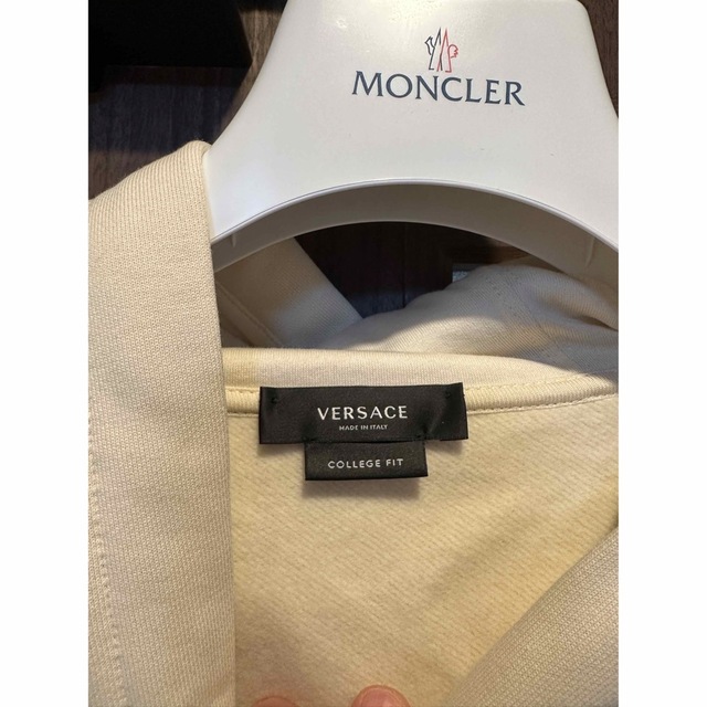 送料込】 【最終値引き!】versace ヴェルサーチ - ヴェルサーチ