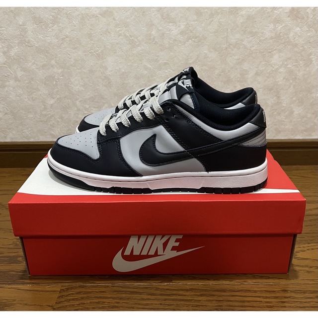 NIKE DUNK LOW RETRO CHAMPIONSHIP GRAY