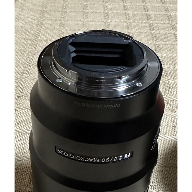 SONY(ソニー)の未使用新品 Sony FE90mm F2.8 Macro G OSS スマホ/家電/カメラのカメラ(レンズ(単焦点))の商品写真