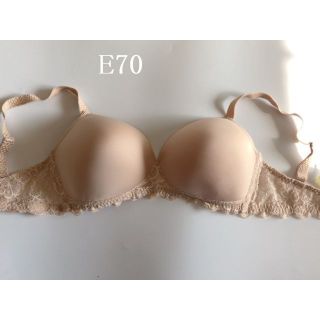 E70☆シモーヌ ペレールSimone Perele　ノンワイヤー格安　海外下着(ブラ)