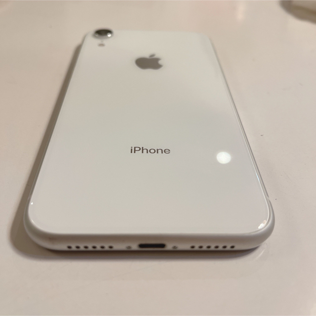 【美品】Apple iPhoneXR 128GB ホワイト 2