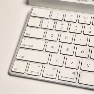 アップル(Apple)のApple Magic Keyboard 2 US シルバー MLA22LL/A(PC周辺機器)