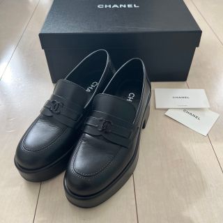 シャネル(CHANEL)のCHANEL 厚底ローファー(ローファー/革靴)