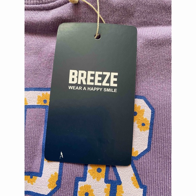 BREEZE(ブリーズ)のBREEZE ロゴ花柄フリル裏起毛トレーナー 140 キッズ/ベビー/マタニティのキッズ服女の子用(90cm~)(その他)の商品写真