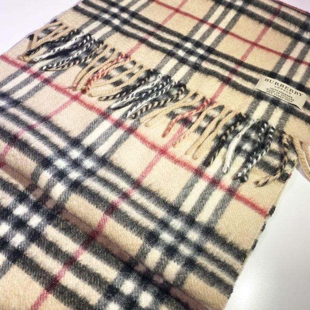 BURBERRY(バーバリー)のバーバリーロンドン　ノバチェック柄マフラー　カシミヤ100%   イングランド製 レディースのファッション小物(マフラー/ショール)の商品写真