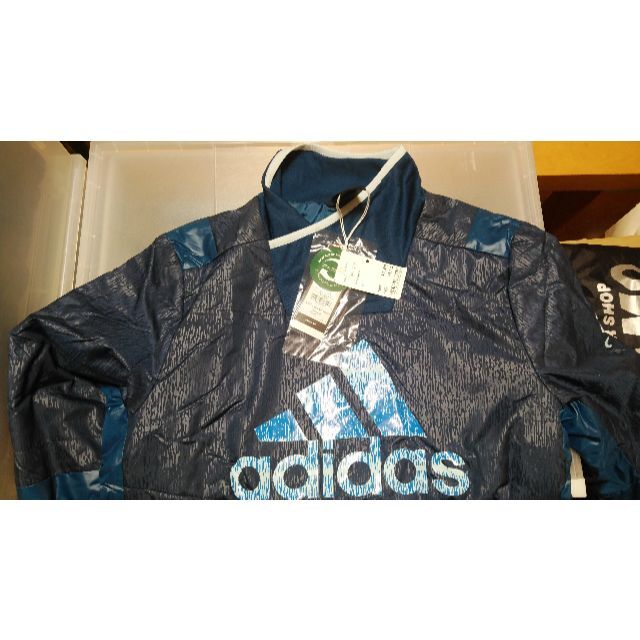 adidas(アディダス)のアディダス　中綿入りピステ・上下セット　サイズ：Ｍ　未着用・購入時タグ付き スポーツ/アウトドアのサッカー/フットサル(ウェア)の商品写真