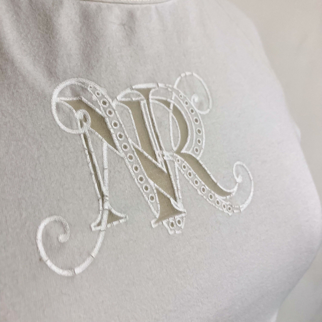 NINA RICCI(ニナリッチ)のNINA RICCI ストレッチカットソー レディースのトップス(Tシャツ(長袖/七分))の商品写真