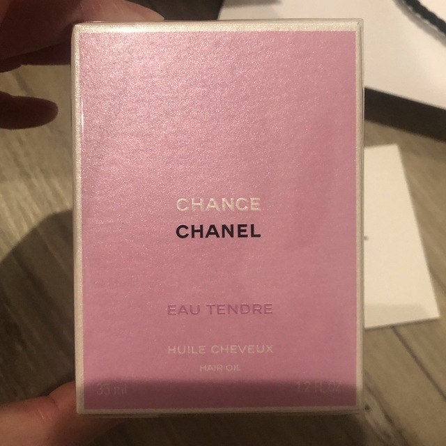 CHANEL(シャネル)のお値下げしました！CHANEL チャンス オー タンドゥル ヘアオイル コスメ/美容のヘアケア/スタイリング(オイル/美容液)の商品写真