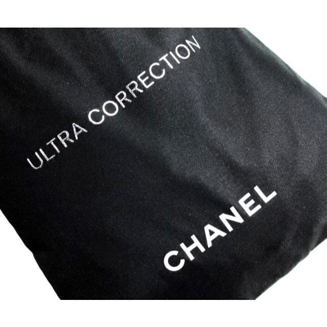CHANEL(シャネル)のCHurtr　新品未使用本物　シャネル　非売品巾着ポーチ レディースのファッション小物(ポーチ)の商品写真