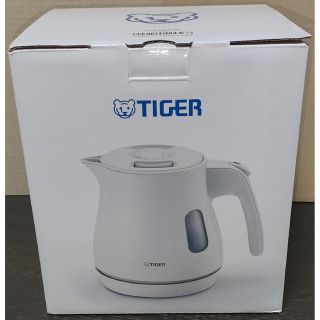 タイガー(TIGER)のTIGER 電気ケトル わく子 容量0.8L マットホワイト 新品未開封(電気ケトル)