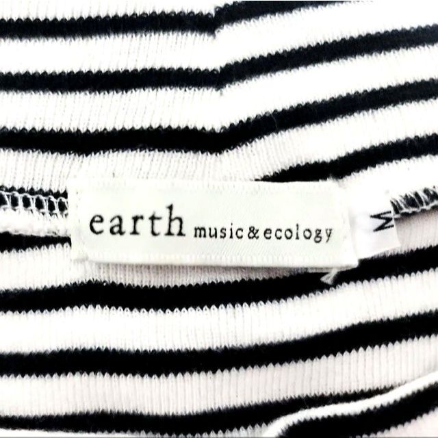 earth music & ecology(アースミュージックアンドエコロジー)の美品 earthmusic&ecology アース オフショルダーカットソー レディースのトップス(カットソー(半袖/袖なし))の商品写真