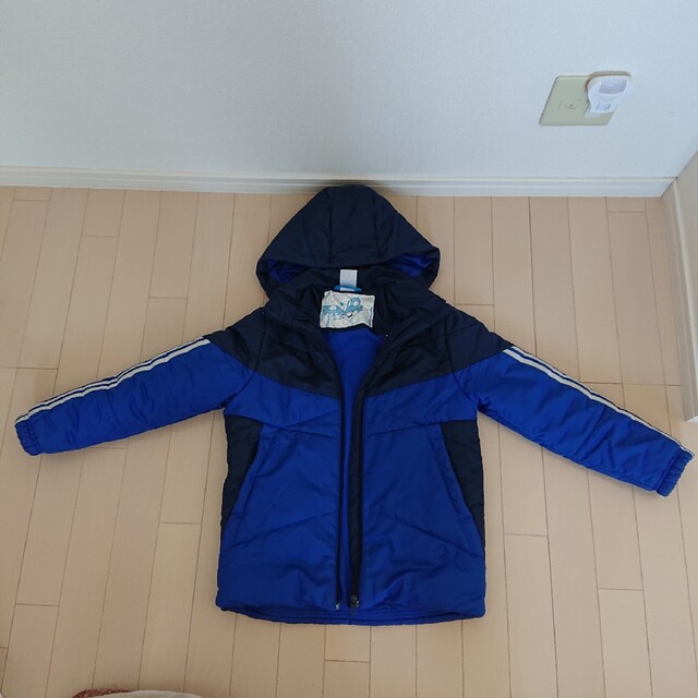 adidas(アディダス)の訳ありアディダス150センチ キッズ/ベビー/マタニティのキッズ服男の子用(90cm~)(ジャケット/上着)の商品写真