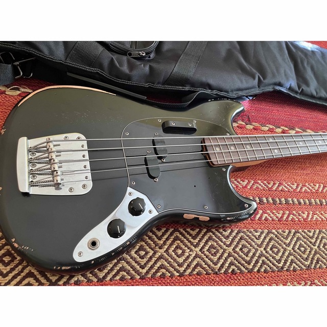 Fender(フェンダー)のFender JMJ road worn Mustang bass 楽器のベース(エレキベース)の商品写真