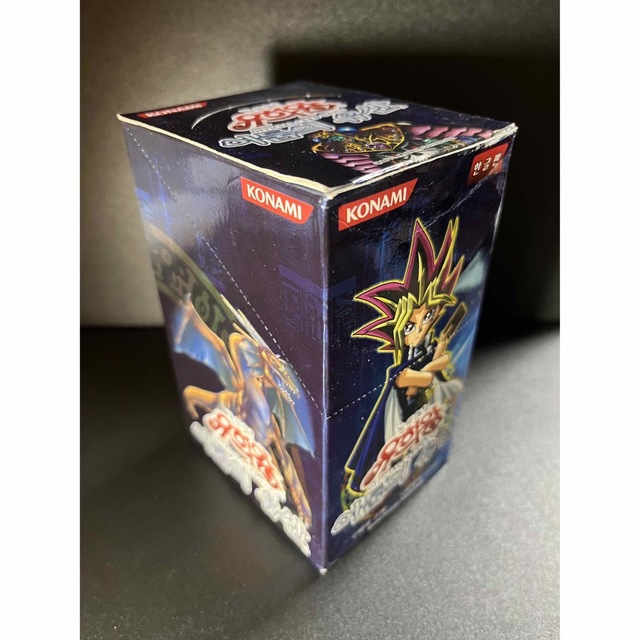 遊戯王(ユウギオウ)の【新品未開封品/匿名配送】絶版BOX40パック入り【韓国版/正規品】 エンタメ/ホビーのトレーディングカード(Box/デッキ/パック)の商品写真