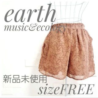 アースミュージックアンドエコロジー(earth music & ecology)のearth music&ecology Disneyコラボ ショートパンツ レア(ショートパンツ)