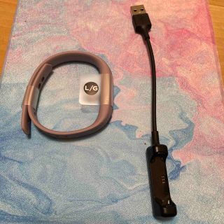 フィットフィット(fitfit)のFitbit flex 2充電器とバンド新品(トレーニング用品)