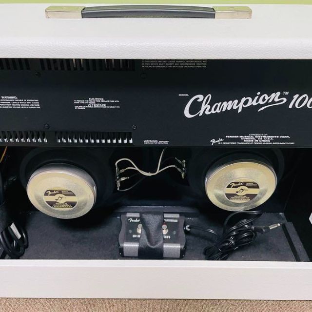 Fender PR4223 Champion 100 100W ギターアンプ