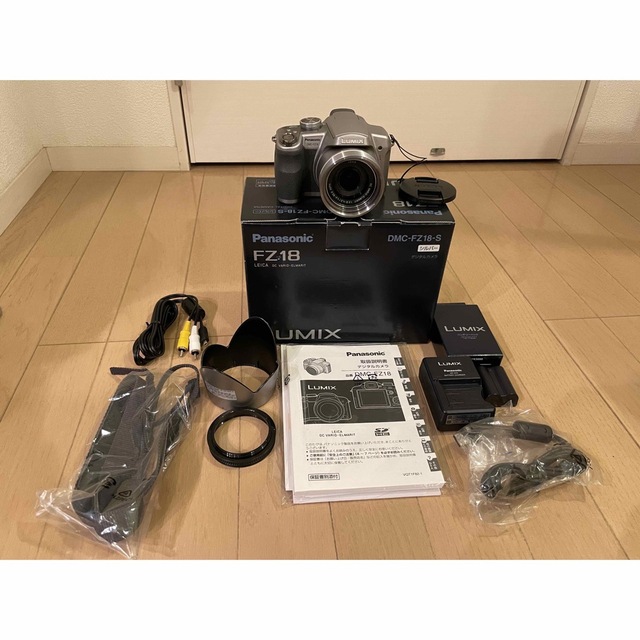 Panasonic コンパクトデジタルカメラ LUMIX FZ DMC-FZ18