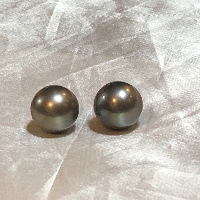 海外 購入 K14WG 天然南洋黒蝶真珠ピアス 13.01/12.90mm ピアス el 海外 購入 K14WG 天然南洋黒蝶真珠ピアス 13.01/12.90mm ピアス el