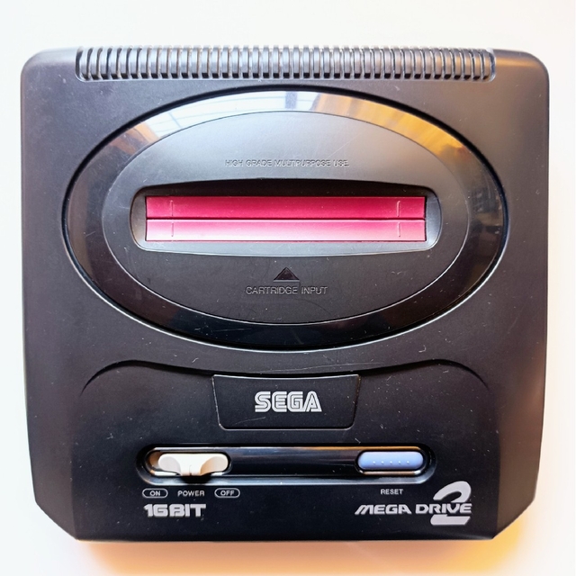 SEGA(セガ)のメガドライブ2 MEGADRIVE2 セガ SEGA 【動作確認済】 エンタメ/ホビーのゲームソフト/ゲーム機本体(家庭用ゲームソフト)の商品写真