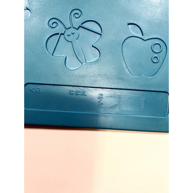 粘土板　2枚セット　中古品　青、黄色 エンタメ/ホビーのアート用品(その他)の商品写真