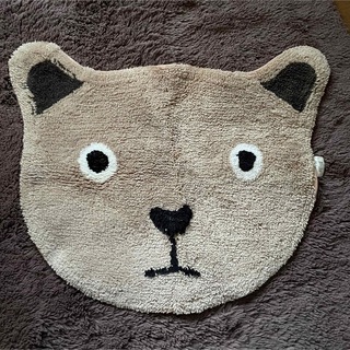 アツコマタノ(Atsuko Matano)のネコのマット(玄関マット)