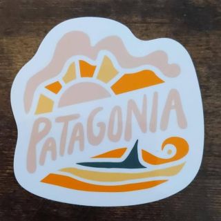 パタゴニア(patagonia)の(縦8.3cm横8.5cm)patagonia パタゴニア　公式ステッカー(その他)