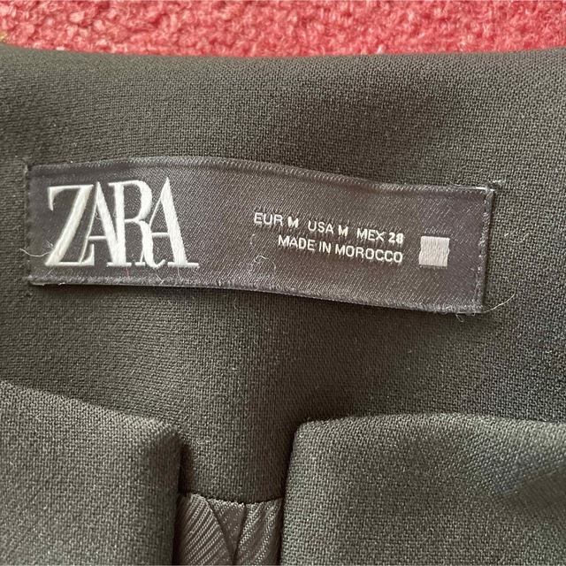 ZARA(ザラ)の新品未使用❤︎ ZARA 大人気　チャイナボタンジャケット レディースのジャケット/アウター(ノーカラージャケット)の商品写真