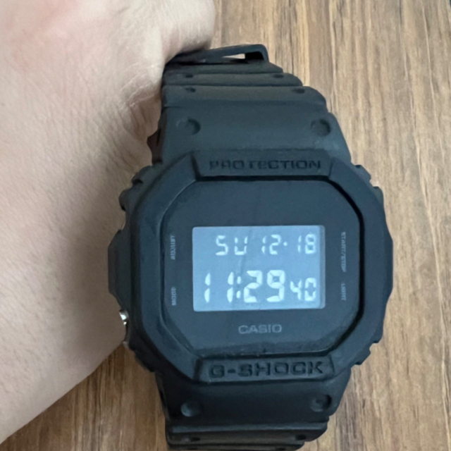 g shock dw5600bb