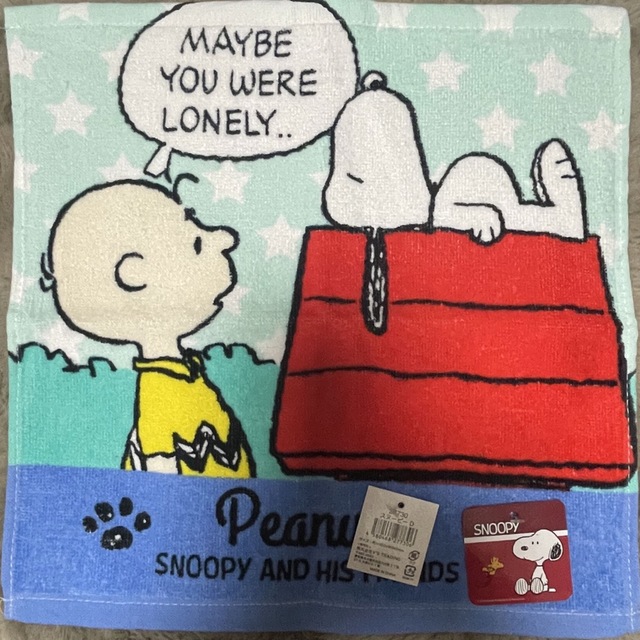 SNOOPY(スヌーピー)のSNOOPYハンドタオル（未使用） エンタメ/ホビーのアニメグッズ(タオル)の商品写真