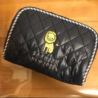 バーニーズニューヨーク(BARNEYS NEW YORK)の未使用　BARNEYS NEW YORK ライオンキルティングポーチ　(ポーチ)