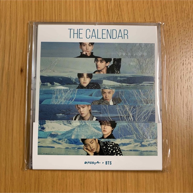 防弾少年団(BTS)(ボウダンショウネンダン)の★D'FESTA THE CALENDER BTS② インテリア/住まい/日用品の文房具(カレンダー/スケジュール)の商品写真