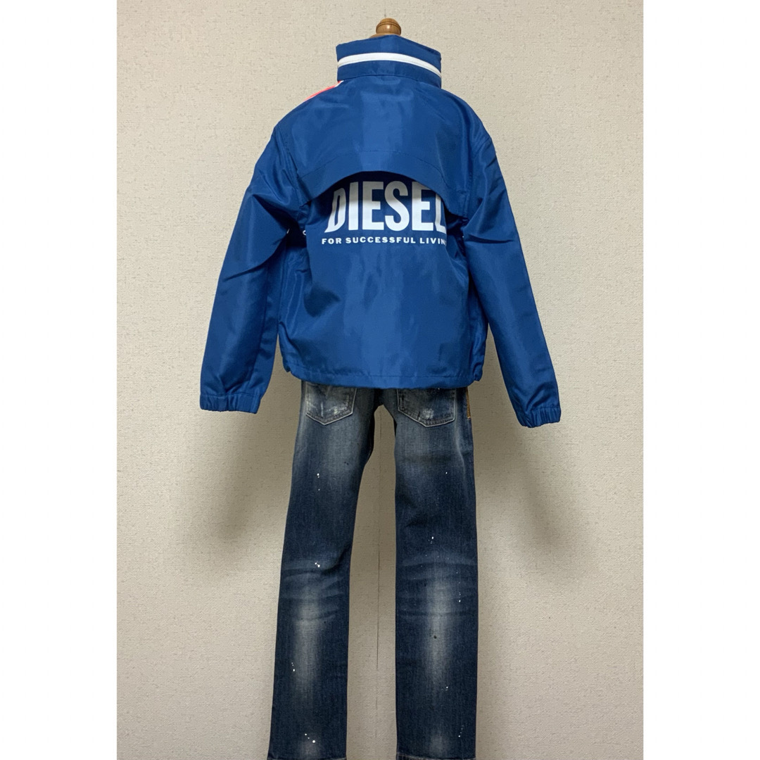 DIESEL(ディーゼル)の洗練されたデザイン　DIESEL KIDS　ジャケット パーカー　ブルー　6Y キッズ/ベビー/マタニティのキッズ服男の子用(90cm~)(ジャケット/上着)の商品写真