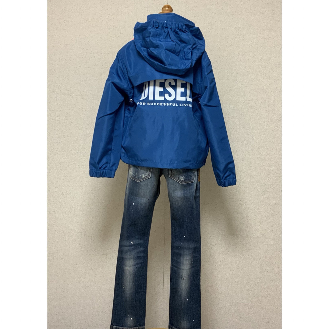 DIESEL(ディーゼル)の洗練されたデザイン　DIESEL KIDS　ジャケット パーカー　ブルー　6Y キッズ/ベビー/マタニティのキッズ服男の子用(90cm~)(ジャケット/上着)の商品写真