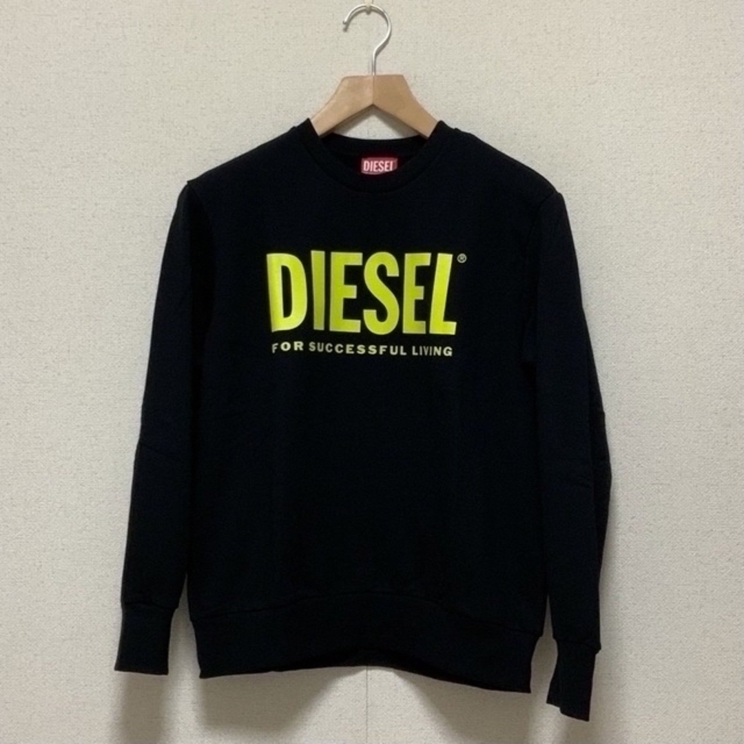 DIESEL(ディーゼル)の大人気のデザイン　DIESEL KIDS　ロゴスウェット　14Y　正規品 レディースのトップス(トレーナー/スウェット)の商品写真