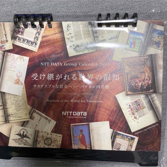 NTT DATA 卓上カレンダー　2023 インテリア/住まい/日用品の文房具(カレンダー/スケジュール)の商品写真