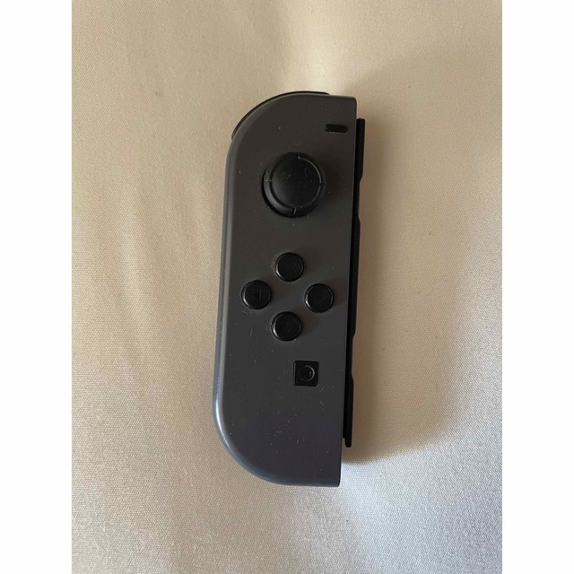 Nintendo Switch(ニンテンドースイッチ)の任天堂Switch コントローラー　左 エンタメ/ホビーのゲームソフト/ゲーム機本体(家庭用ゲーム機本体)の商品写真