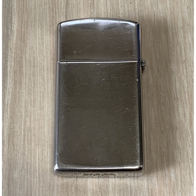 ZIPPO(ジッポー)のZIPPO Silver スリム メンズのファッション小物(タバコグッズ)の商品写真