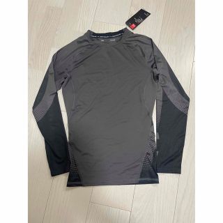 アンダーアーマー(UNDER ARMOUR)のアンダーアーマー　アンダーウェア　新品(Tシャツ/カットソー(七分/長袖))