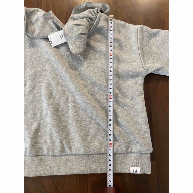 babyGAP(ベビーギャップ)のGAPベビー キッズ トレーナー 新品★90〜100 キッズ/ベビー/マタニティのベビー服(~85cm)(トレーナー)の商品写真