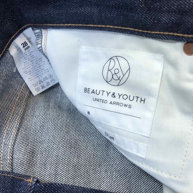 BEAUTY&YOUTH UNITED ARROWS(ビューティアンドユースユナイテッドアローズ)の美品28 ビューティーアンドユース スリムフィットデニムパンツ S10 メンズのパンツ(デニム/ジーンズ)の商品写真