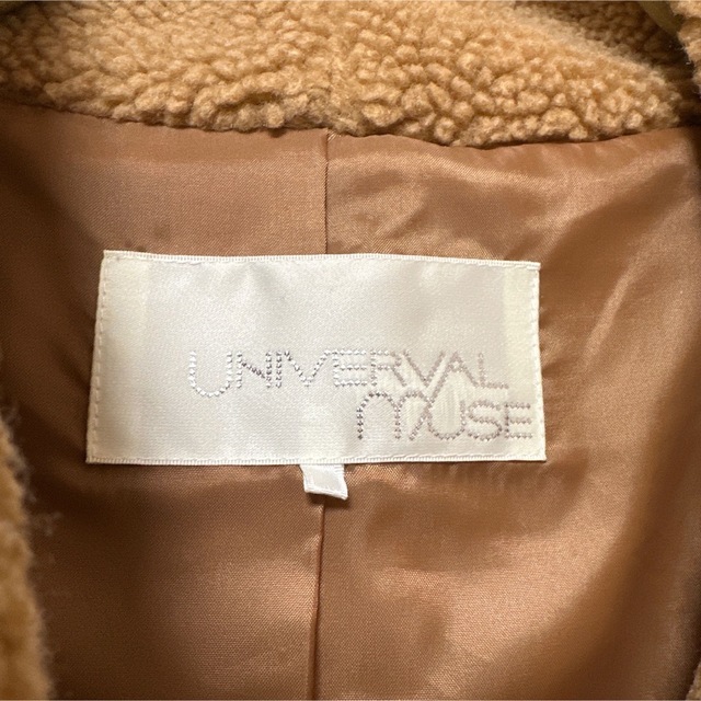 UNIVERVAL MUSE(ユニバーバルミューズ)のユニバーバルミューズ　フェイクファーコート レディースのジャケット/アウター(毛皮/ファーコート)の商品写真