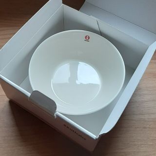 イッタラ(iittala)の【値下げ】【美品】iittala ティーマ 15cm シリアルボウル(食器)