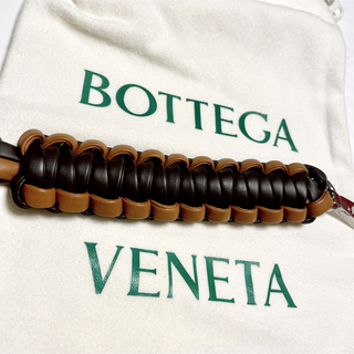 ボッテガヴェネタ(Bottega Veneta)の【新品】BOTTEGA VENETA ボッテガヴェネタ キーリング(キーホルダー)